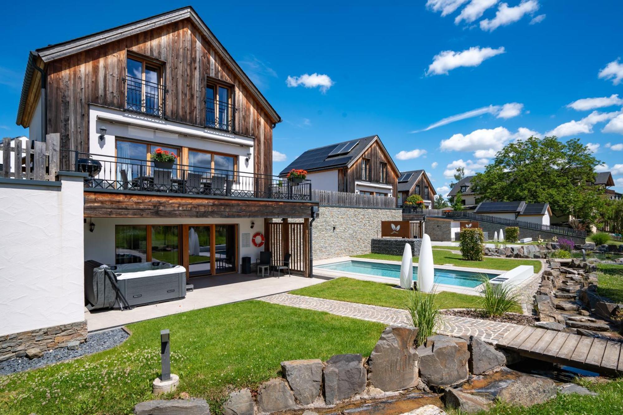 Chalets Petry Spa & Relax Bettel Bagian luar foto